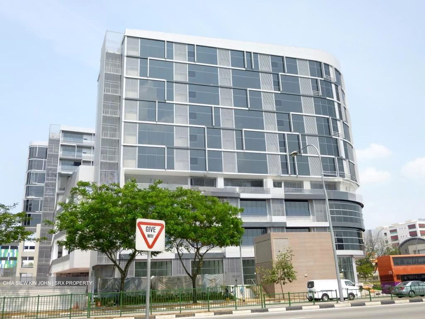 Az @ Paya Lebar (D14), Factory #618121801